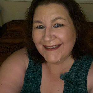 Meet your Posher, Lauryann